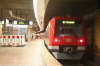 4105 steht als S1-Wedel im Hauptbahnhof
