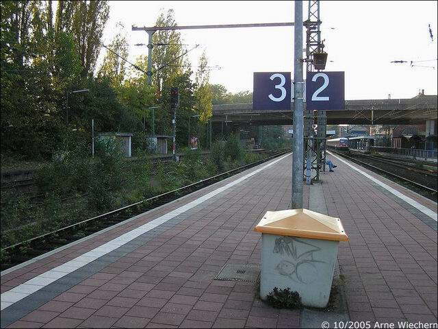 Bahnhof Stade 2005